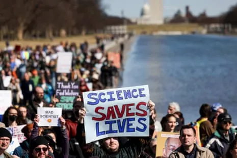 Trump’s Campaign on Scientific Research Leaves US Healthcare Experts Stunned: ‘They’re Sidelining Science’