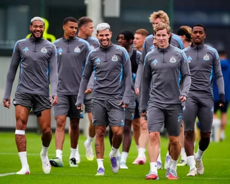 Howe Urges Squad to Demonstrate Their Status As Contenders Against The Catalan Giants